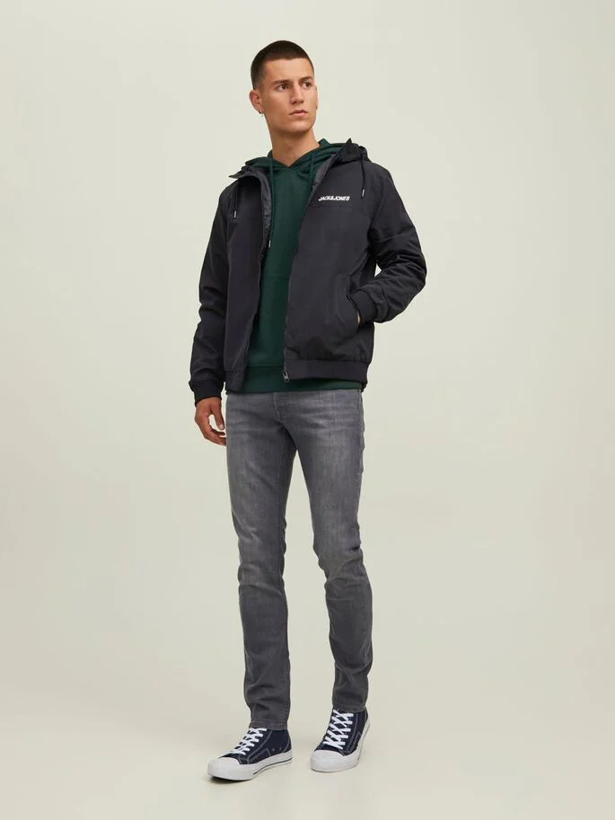 Jack & Jones - JJERUSH BLOCKING HOOD... Jack & Jones - JJERUSH BLOCKING HOOD...