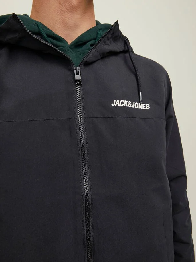 Jack & Jones - JJERUSH BLOCKING HOOD... Jack & Jones - JJERUSH BLOCKING HOOD...