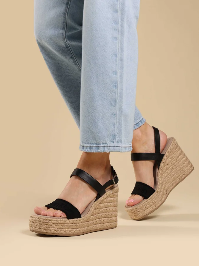CALVIN KLEIN - WEDGE ESPAD... 2