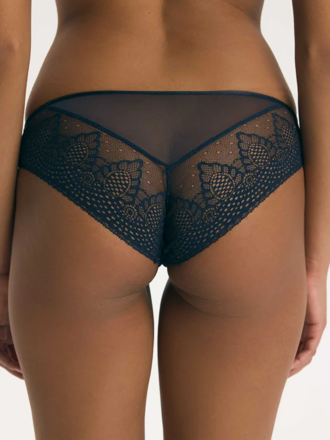 ESOTIQ - Sybilla's Briefs 2