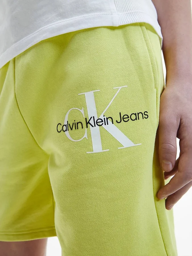 CALVIN KLEIN JEANS 2