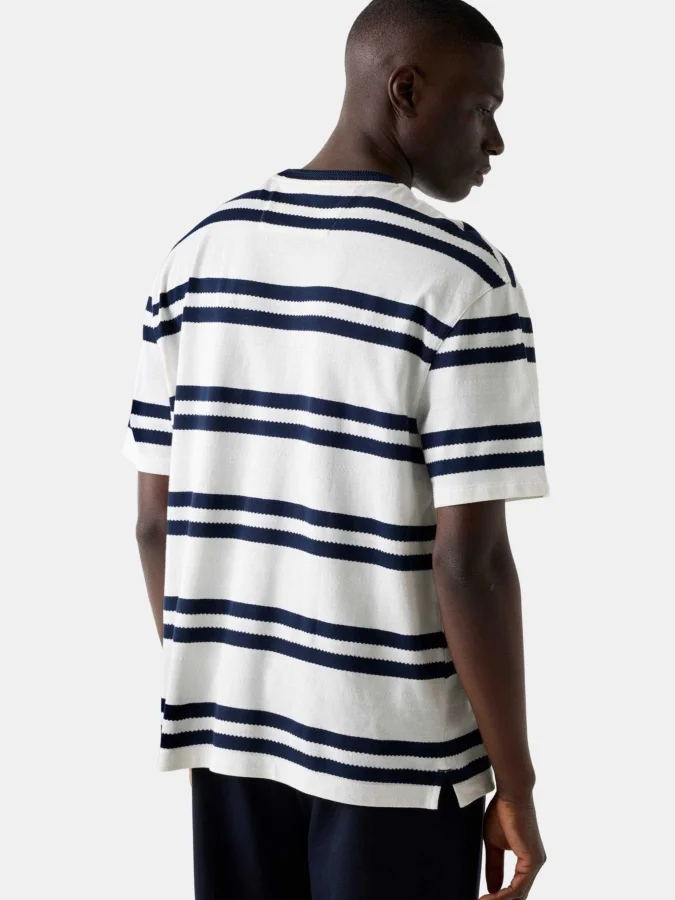 GUESS - SS VINTAGE STRIPES...