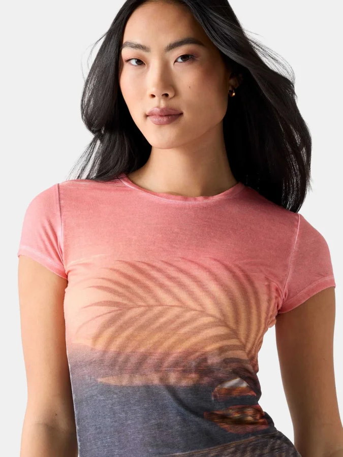 GUESS - SS BEACH SUNSET R3... 2