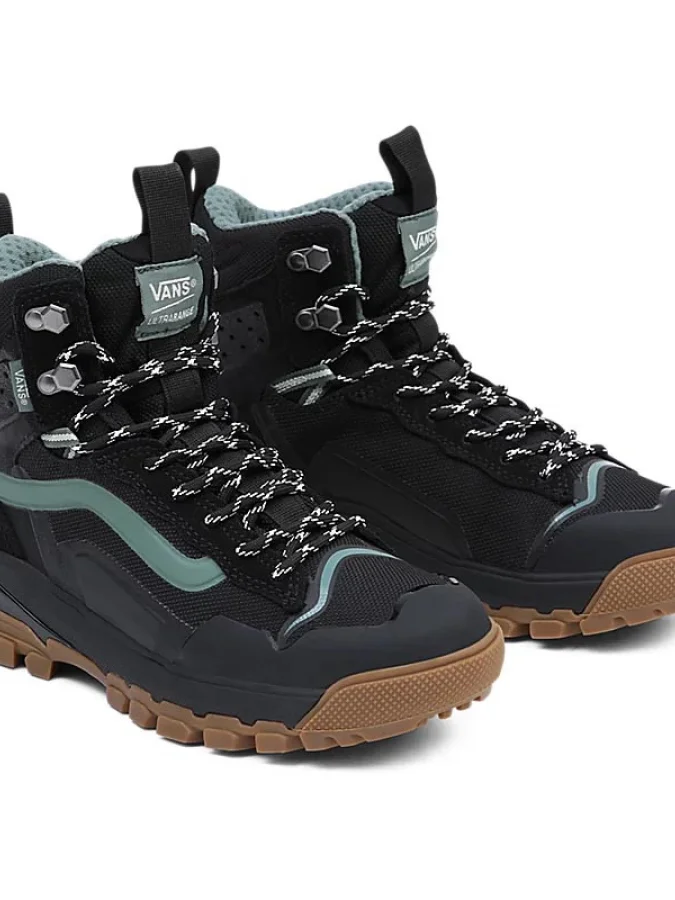 VANS - UA UltraRange EXO Hi... 2