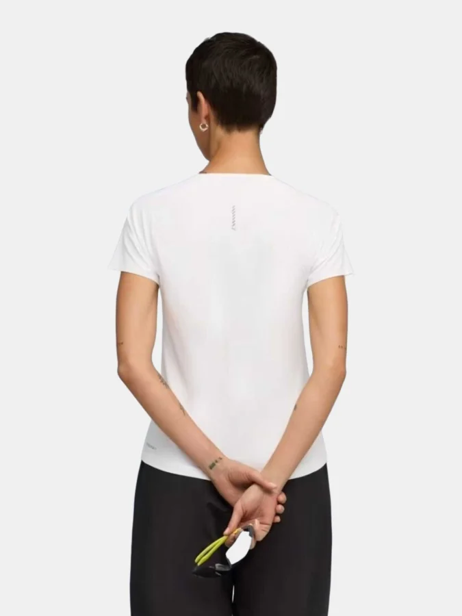 PUMA - W RUN CLOUDSPUN TEE 2