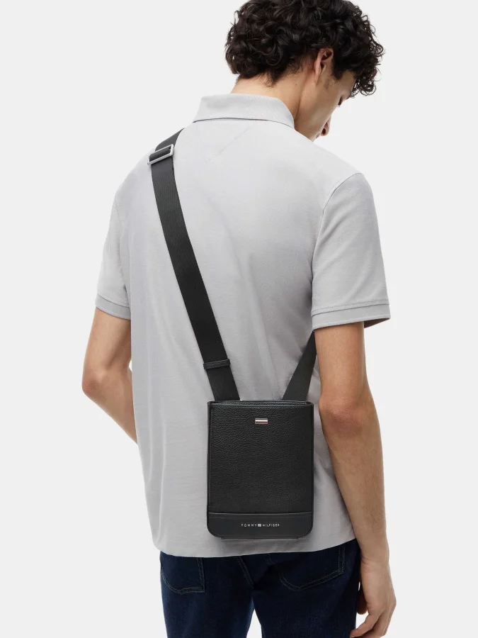 Tommy Hilfiger - TH CENTRAL... 2