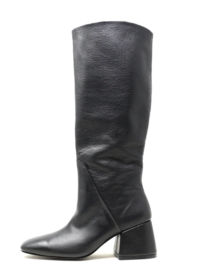 ATRIO X RUSO DANELIA 2