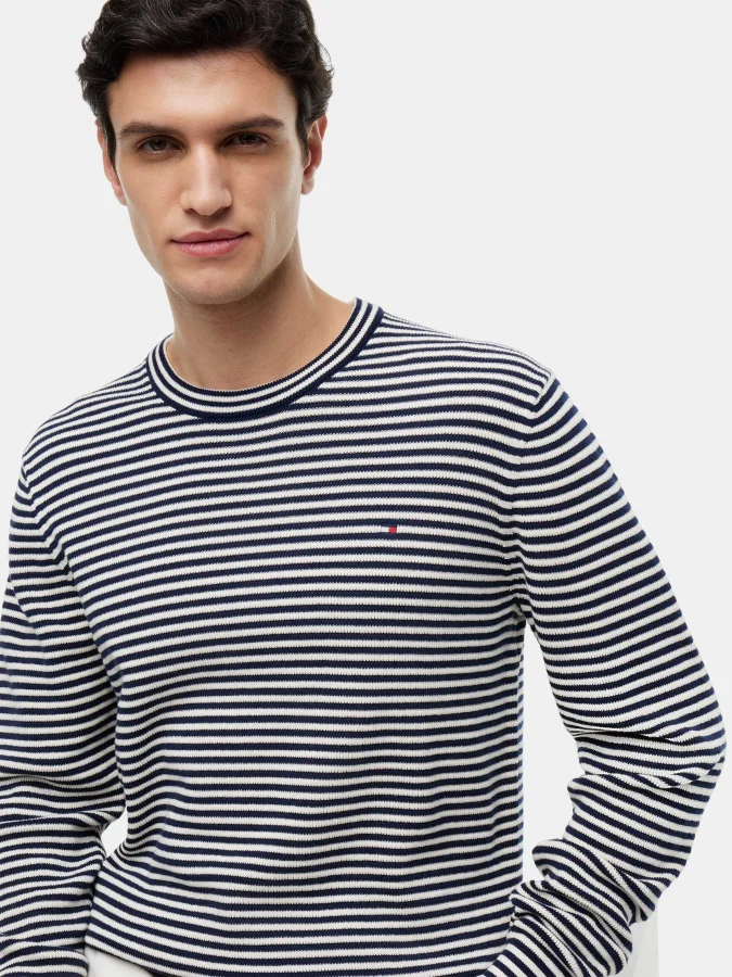 Tommy Hilfiger - SEASONAL... 2