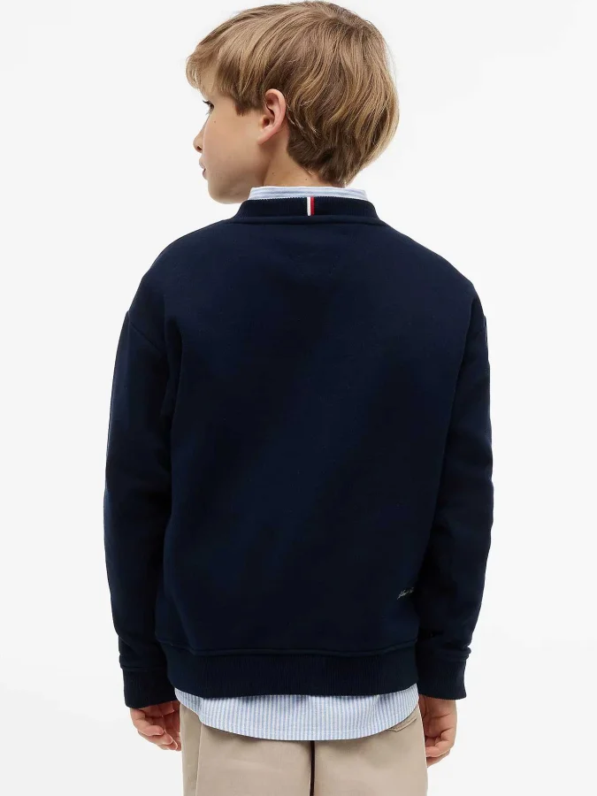 Tommy Hilfiger - OUTLINE... 2