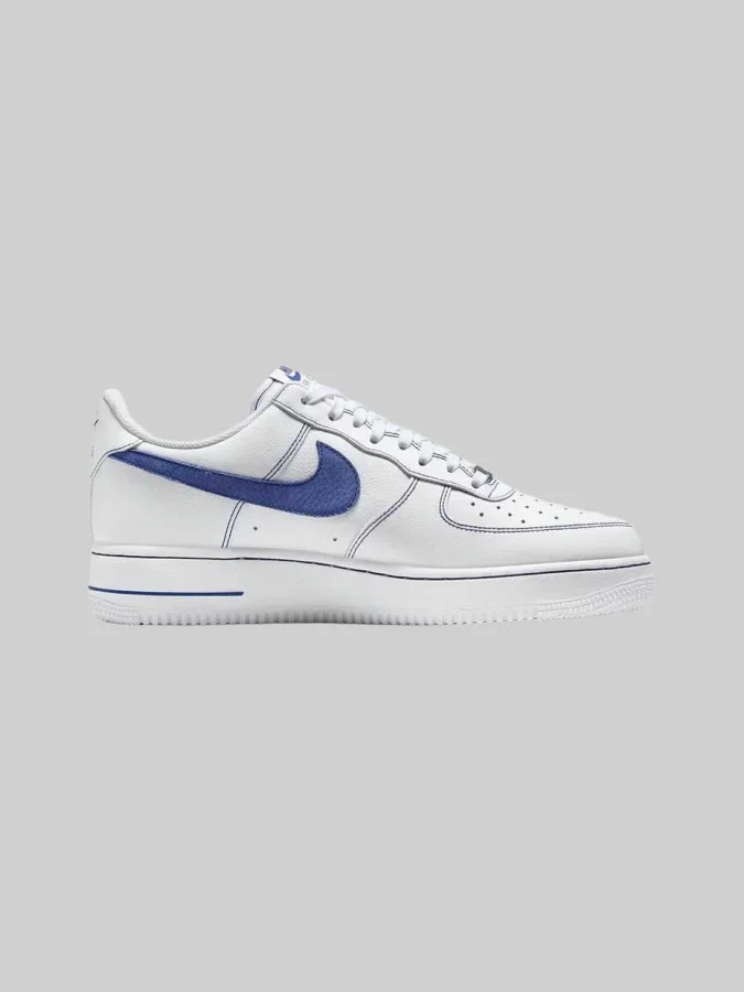 NIKE - AIR FORCE 1 '07 LV8...
