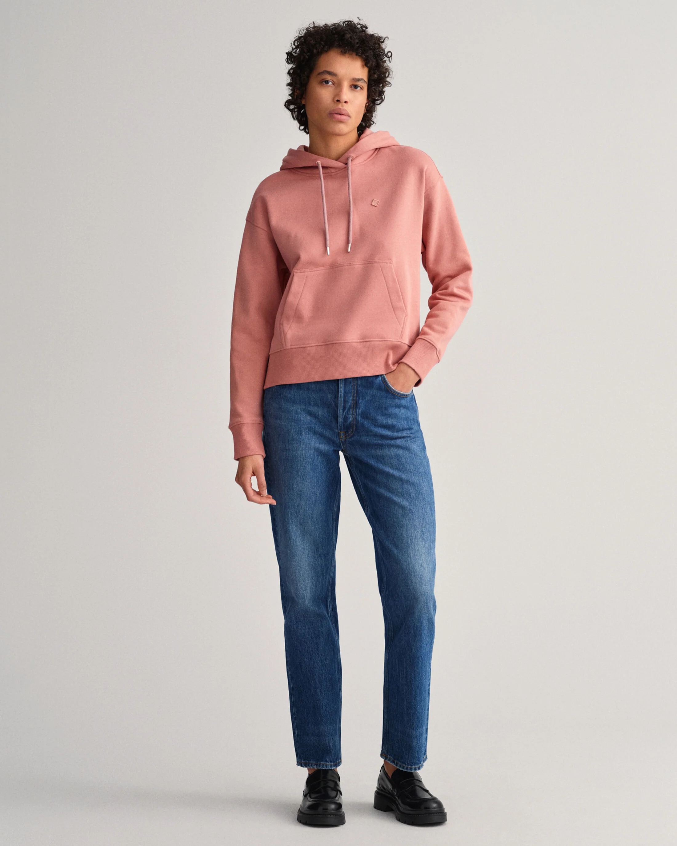 Gant - D1. ICON G ESSENTIAL HOODIE Gant - D1. ICON G ESSENTIAL HOODIE