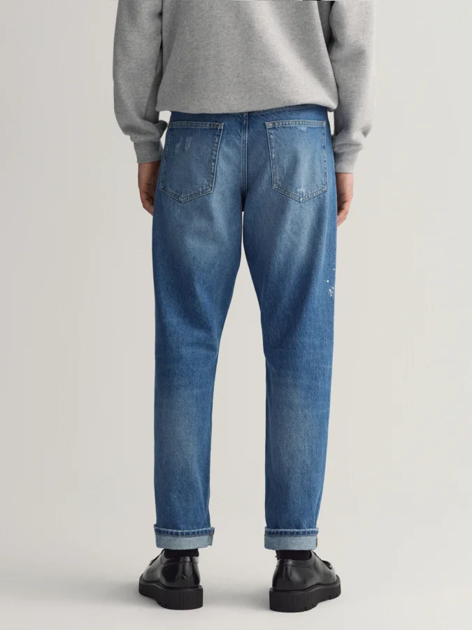 Gant - D1. WORN AND TORN JEANS 2
