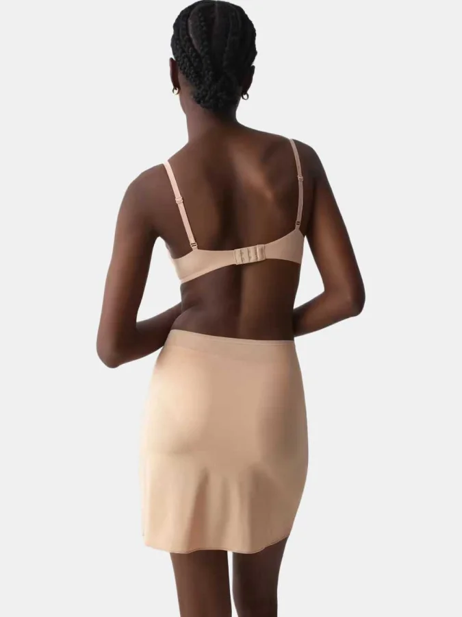 Triumph - Body Make-Up T... 2