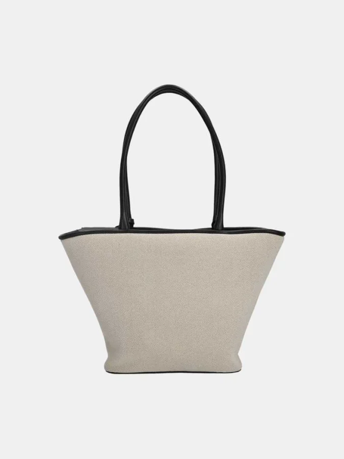HUGO - Jodi C Shopper 2