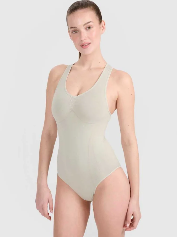 4F - BODY FNK  F004