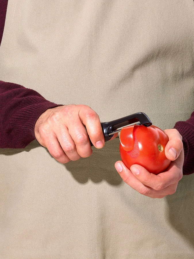 OXO - Vegetable Peeler,Good... 2