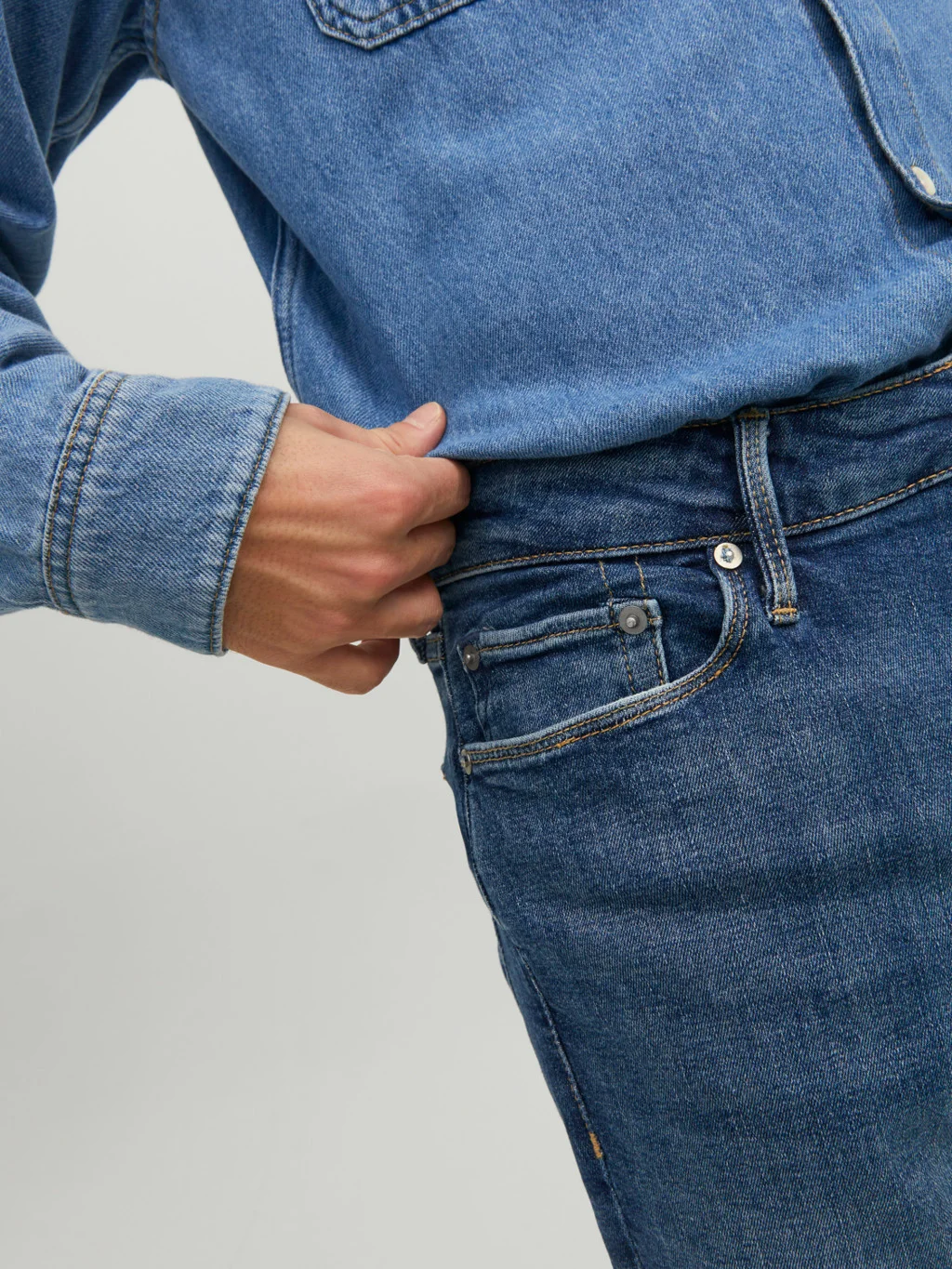 Jack & Jones - JJICLARK JJEVAN JOS... Jack & Jones - JJICLARK JJEVAN JOS...