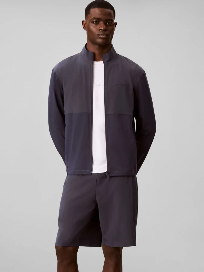 Calvin Klein Sport - 9 IN...