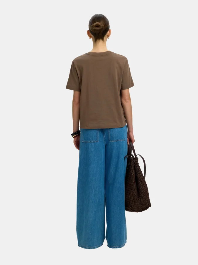 SELECTED - SLWESSENTIAL SS... 2