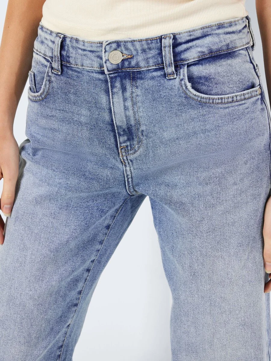 Noisy May - NMYOLANDA NW WIDE JEANS... Noisy May - NMYOLANDA NW WIDE JEANS...