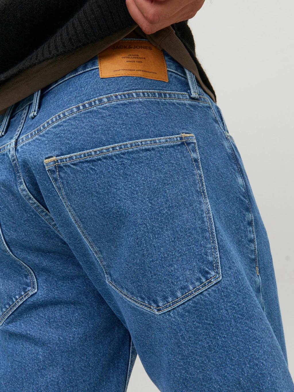 Jack & Jones - JJIMIKE JJEVAN CJ 572... Jack & Jones - JJIMIKE JJEVAN CJ 572...