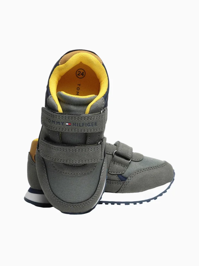 Tommy Hilfiger 2