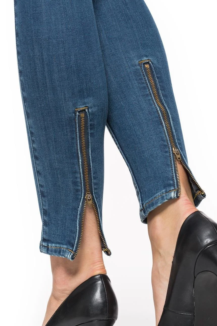 LEE - TOXEY CROPPED LEE - TOXEY CROPPED