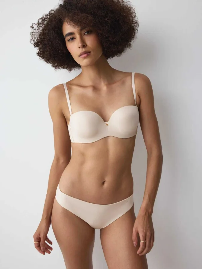 Triumph - Body Make-Up...