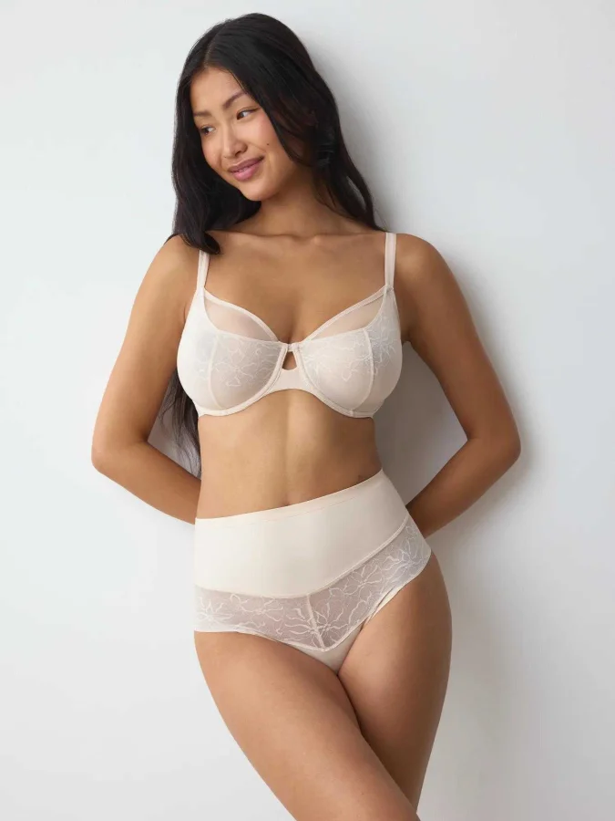 TRIUMPH - Comfort Contour W01