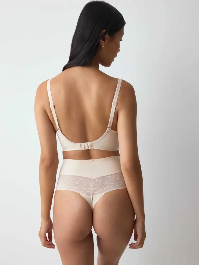 TRIUMPH - Comfort Contour W01 2