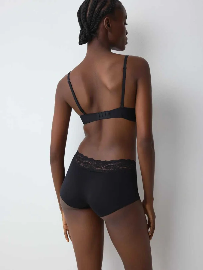 Triumph - Lovely Micro Short 2