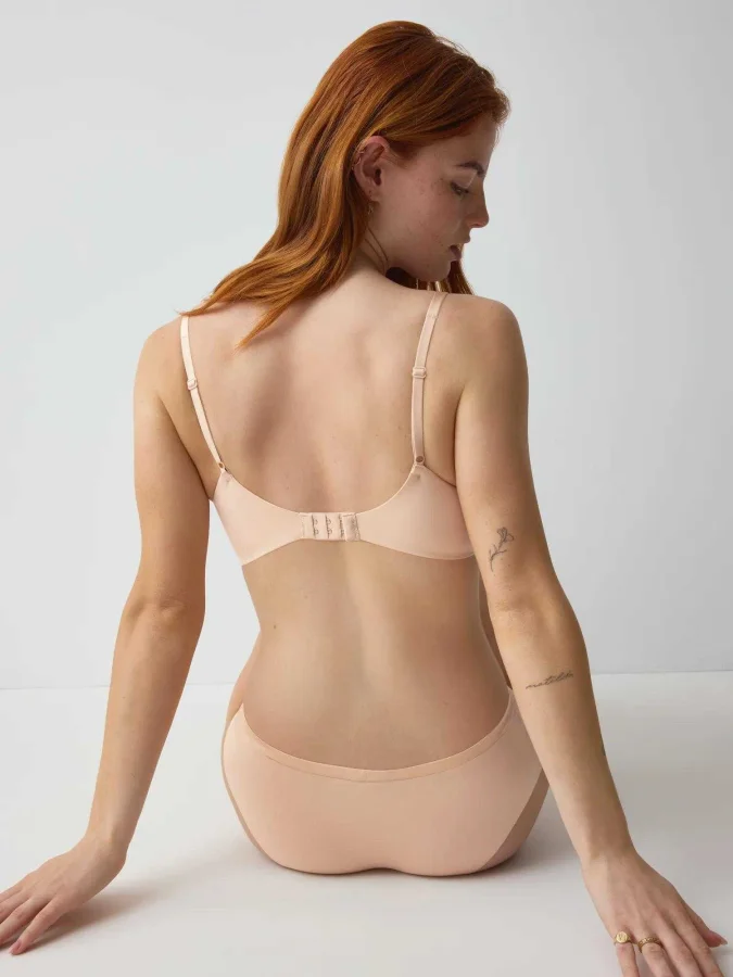 Triumph - Body Make-up Soft... 2