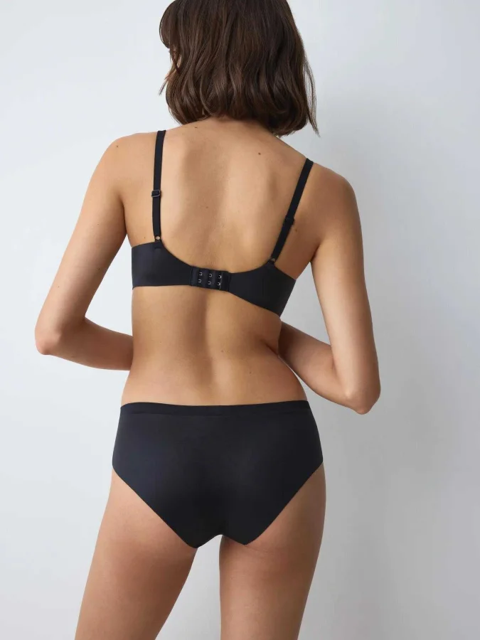 Triumph - Body Make-up Soft... 2