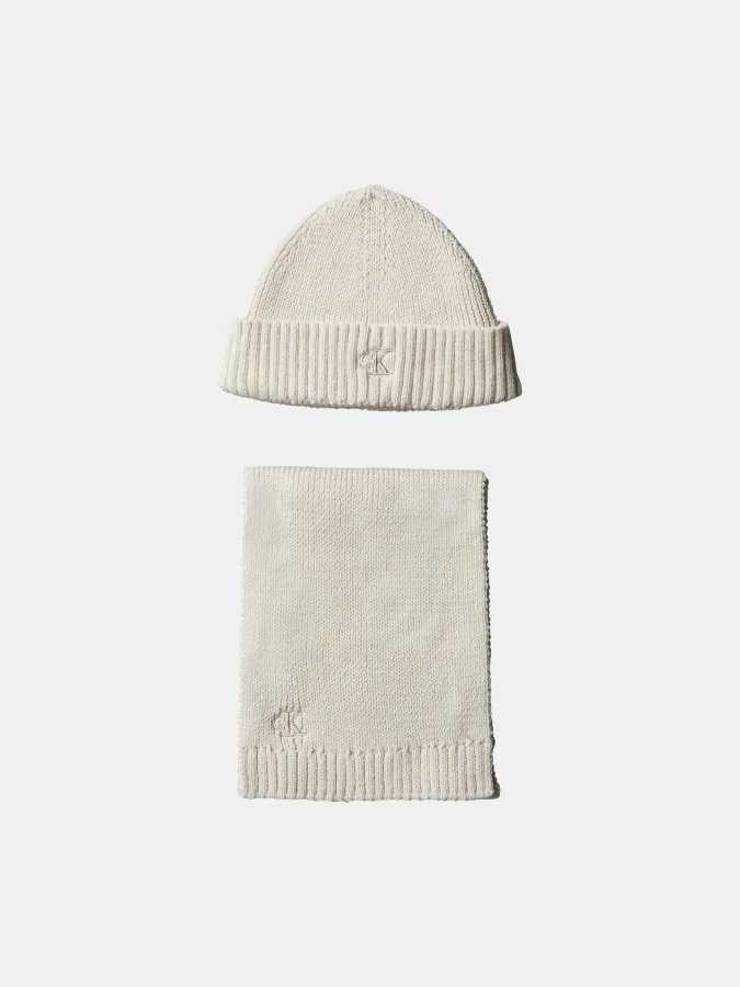 Calvin Klein - KNITTED...
