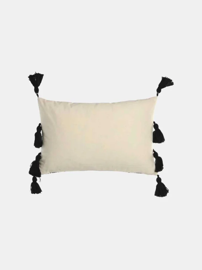 Item International -...