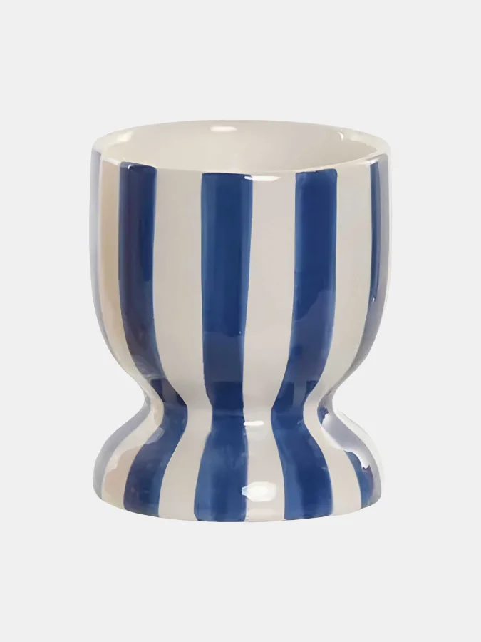 Item International -...