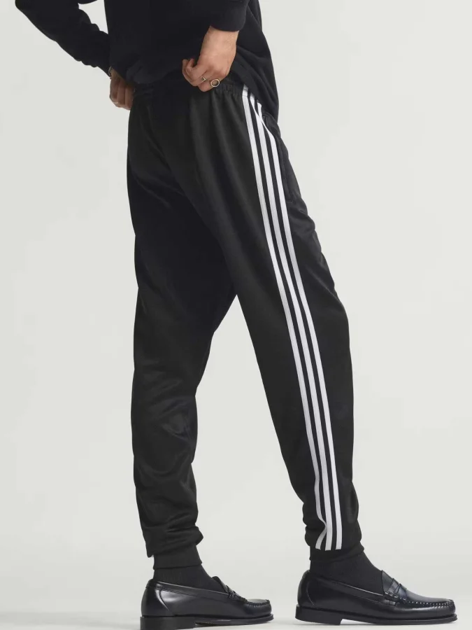 ADIDAS - SST TP 2