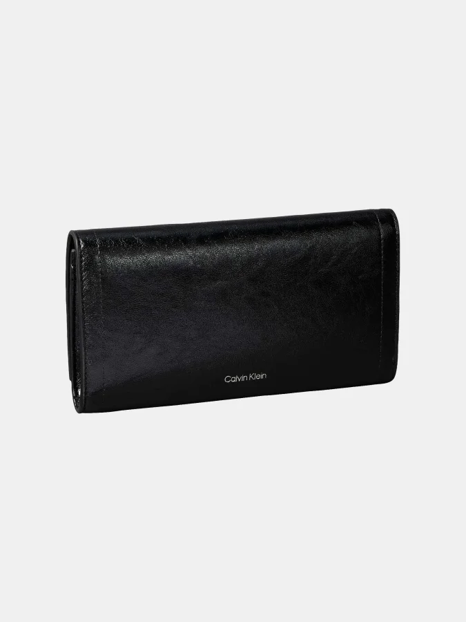 CALVIN KLEIN - EMBLEM HW... 2