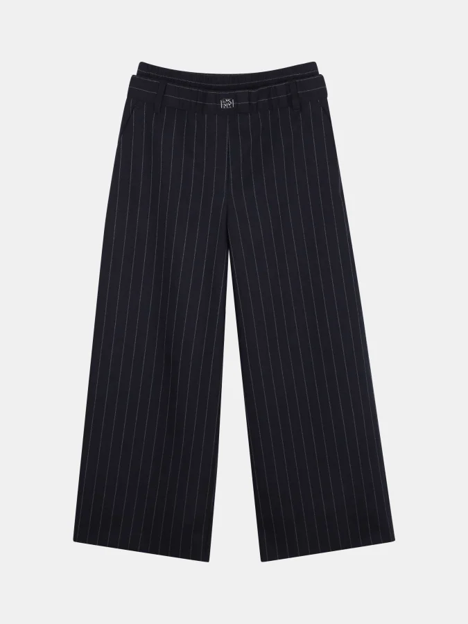 DKNY