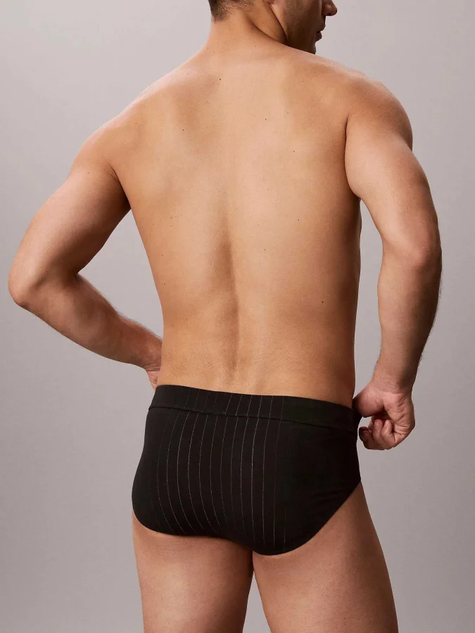 Calvin Klein Underwear -... 2