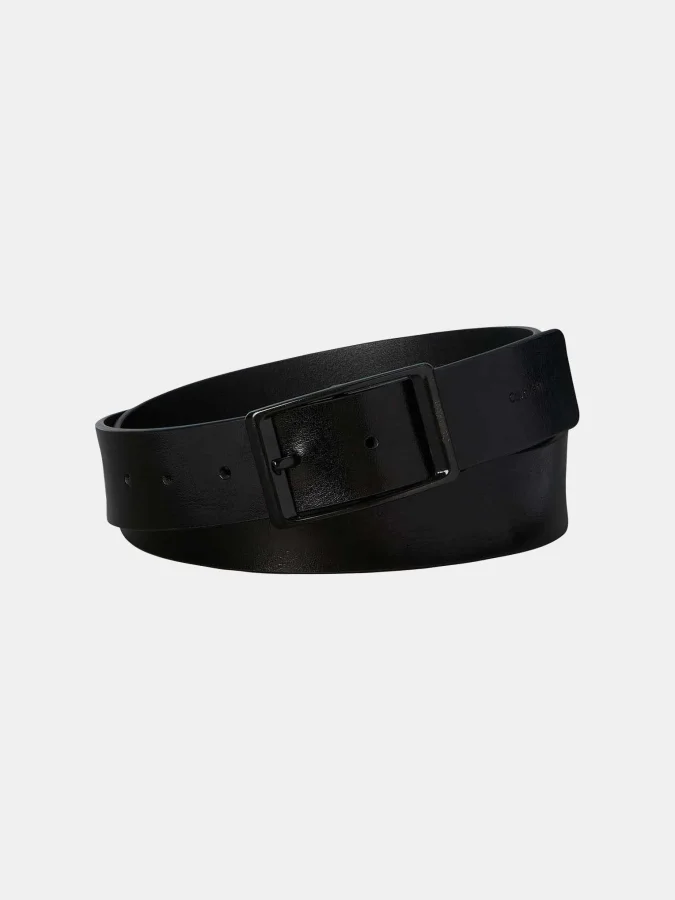 Calvin Klein - CASUAL ROUND...