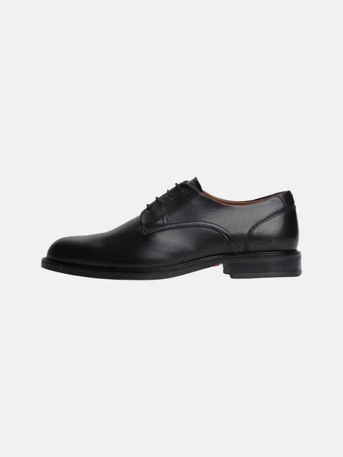 Tommy Hilfiger - CORPORATE... 2