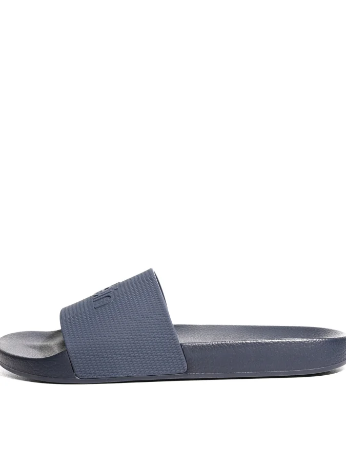 CALVIN KLEIN - POOL SLIDE... 2