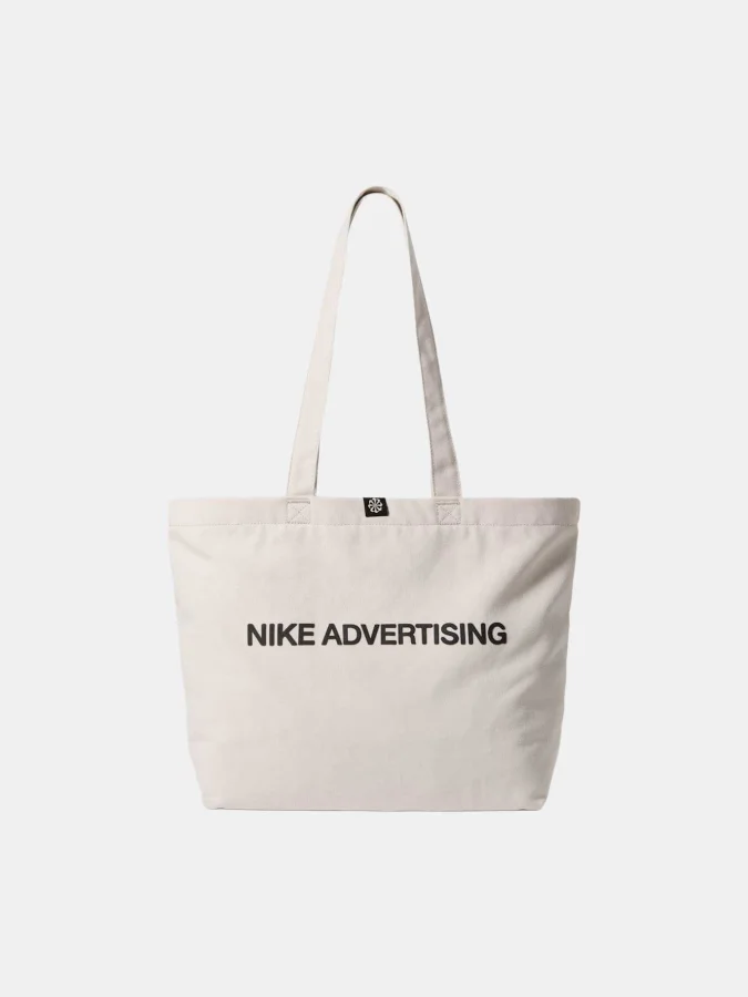 NIKE - NK HERITGE TOTE GFX... 2