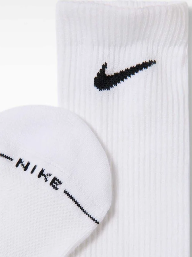 NIKE - U NK ED ELVD CRW 3P... 2