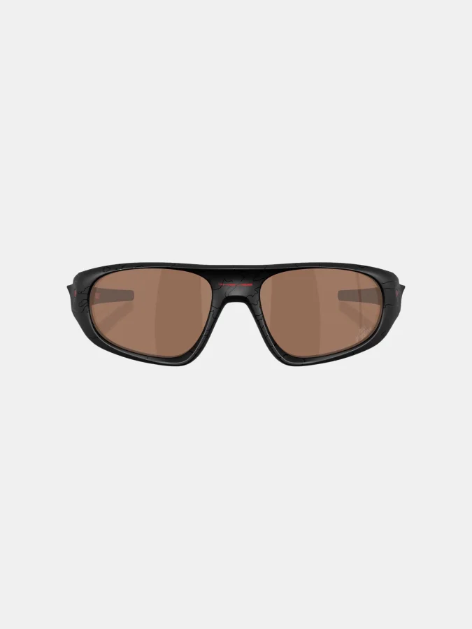 Oakley - Neoforma