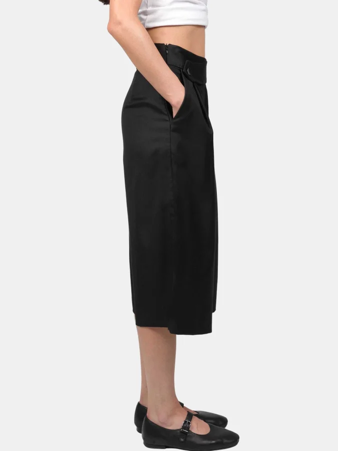 NORAK - Short 2
