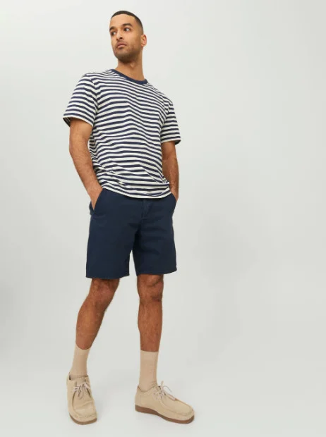 Jack & Jones - RDDLOOSE JOEL SHORTS... Jack & Jones - RDDLOOSE JOEL SHORTS...