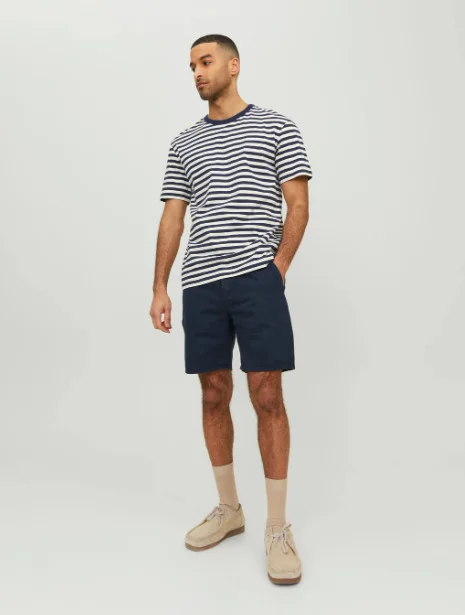Jack & Jones - RDDLOOSE JOEL SHORTS... Jack & Jones - RDDLOOSE JOEL SHORTS...