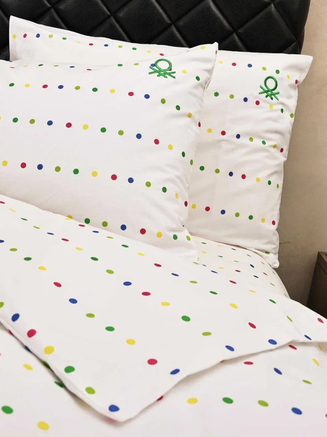 United Colors Of Benetton -... 2
